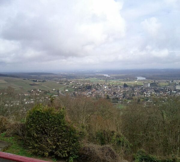 REV' D'AILES